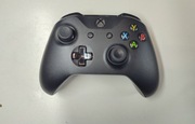 Pad Xbox One  1708 orginalny 