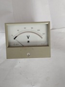 Woltomierz  250V  MK2