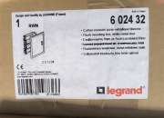 Rozdzielnica podtynkowa RWN 2x12 LEGRAND 602432 biała, metalowe drzwi