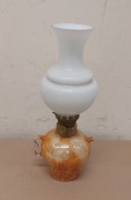 Lampa naftowa - porcelana Bogucice