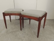 Taboret tapicerowany, podnóżek PRL - Edmund Homa