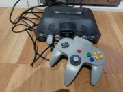 Nintendo 64 konsola Smoke Black plus 5 gier 