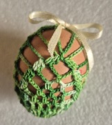 Szydełkowa koszulka na jajko M