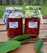 CZEREŚNIE WE WŁASNYM SOKU (260 g; 2,7% cukru) - W NASZEJ SPIŻARNI