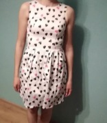 Sukienka „VUBU” w serduszka