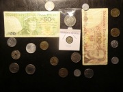 19 sztuk monet w tym SREBRO + 2 banknoty po kolekcjonerze