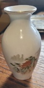 Mały wazonik chiński?japoński z cienkiej porcelany