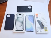 IPhone 15 128GB czarny + dodatki