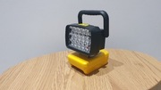 Lampa LED na akumulator DeWalt