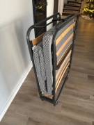 Łóżko gościnne BAJLUM 80x190. JYSK 