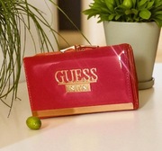 Czerwony portfel guess 10x22 cm