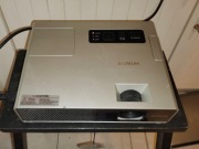 Projektor Hitachi CPX2 