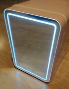 Lodówka na kosmetyki grzanie chłodzenie 4l