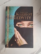 Sherry Jones Klejnot Medyny