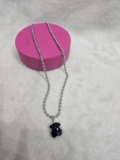 Piekny lancuszek w kolorze srebra z misiem  Tous