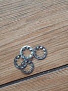 Podkładka ząbkowana M8 DIN 6797 J 10szt