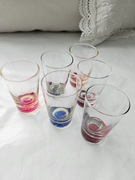 Komplet kieliszków do wódki kieliszki kolorowe dno szklane 6 sztuk