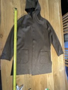 Wiosenny płaszczyk Zara brąz khaki