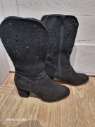 M.DASZYŃSKI SA156-11 BOTKI AŻUROWE ZAMSZ CZARNE 39