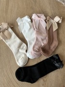 Zestaw skarpetek podkolanówki z kokardką 12-24 m