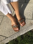 Klapki damskie brązowe Zara 39 z łańcuszkiem 