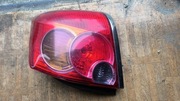 Tylnia prawa lampa Toyota Avesnsis T25