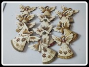 Drewniane aniołki nowe 12 sztuk + sznureczki