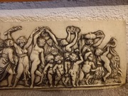 Płaskorzeźba  wym. 50,5 cm x 22,5 cm