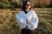 Kardigan damski oversize biały -ręcznie robiony