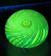 przycisk szklany do papieru MILLEFIORI MURANO wady