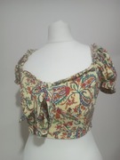 Letnia bluzka crop top firmy Bershka używana rozmiar 32/34