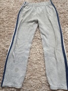 Spodnie dresowe chłopięce na 13 lat