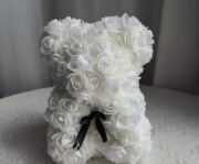 Miś z róż czerwony 20cm
