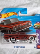 Chevy Impala  Hot Wheels