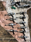 Wtryskiwacze audi R8 sprawne 07L906036M