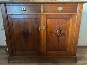 Komoda pomocnik komody