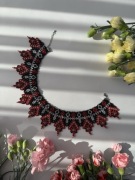 Czerwono-czarny naszyjnik Ręcznie robiony naszyjnik Sylyanka | Krywulka |