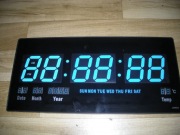 Duży zegar cyfrowy LED