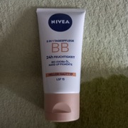Nivea krem BB maskujący z filtrem SPF15 odcień jasny