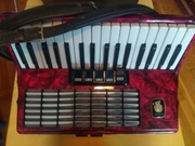 Akordeon Weltmeister  Stella 80 bas, piękny bordowy polecam