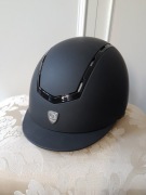 Kask Tattini ABS z panelem 52-54 cm S nowy