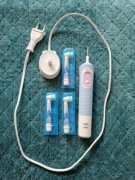 Szczoteczka elektryczna Oral-B Pro Kids 3+ Frozen + 3 oryginale końcówki 