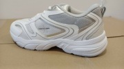 Jeden but Calvin Klein retro tennis lewy 39