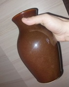 Wazon brązowy, prawdopodobnie jeszcze PRL