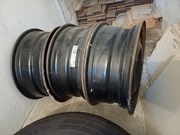 4 felgi stalowe 18" używane do wyczyszczenia.