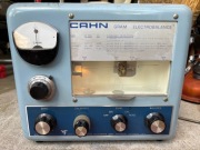 Laboratoryjna, historyczna waga próżniowa CAHN