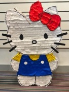 Piniata urodzinowa- Hello Kitty
