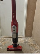 Odkurzacz pionowy Bosch BCH6ZOOO czerwony