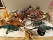 Duży zestaw 20 figurek Dinozaurów - park dinozaurów, zoo
