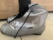 Buty do nart biegowych ALPINA EVE 28G NNN 39 wkładka .25 cm 